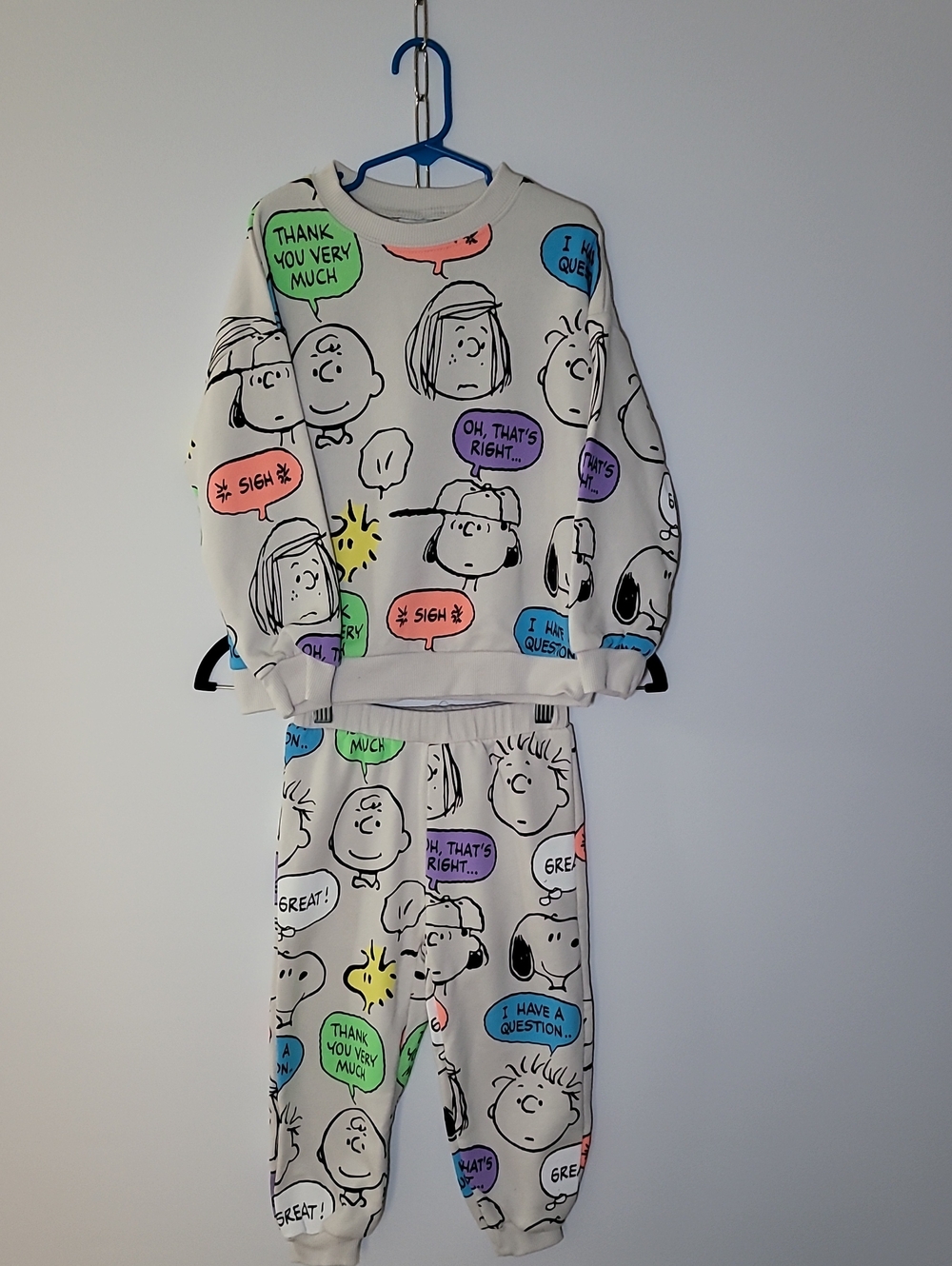 Zara White Peanuts Comic Bubble Pajama Set with Multicolor Accents